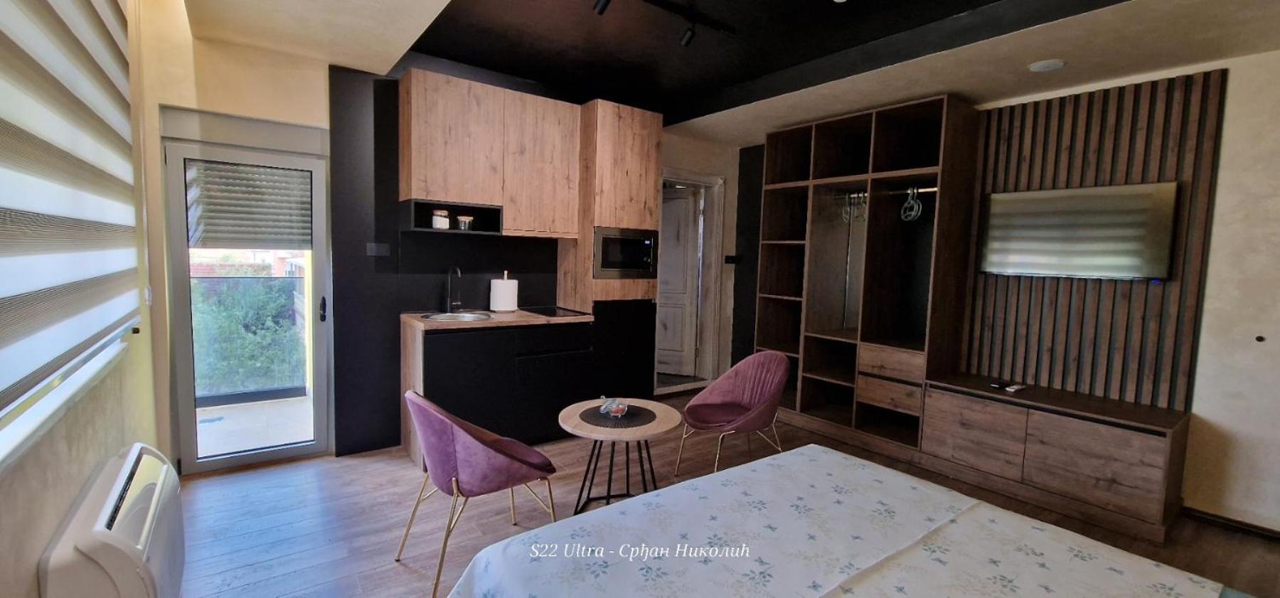 Something Different Apartment *